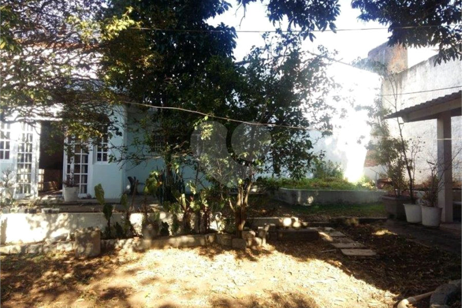Casa Térrea à venda com 3 quartos em Imirim, São Paulo, SP