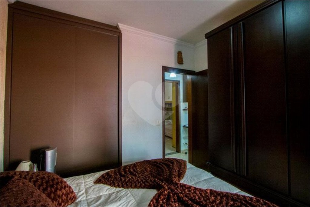 Apartamento à venda com 3 quartos, sendo 1 suíte, em Vila Assunção, Santo André, SP