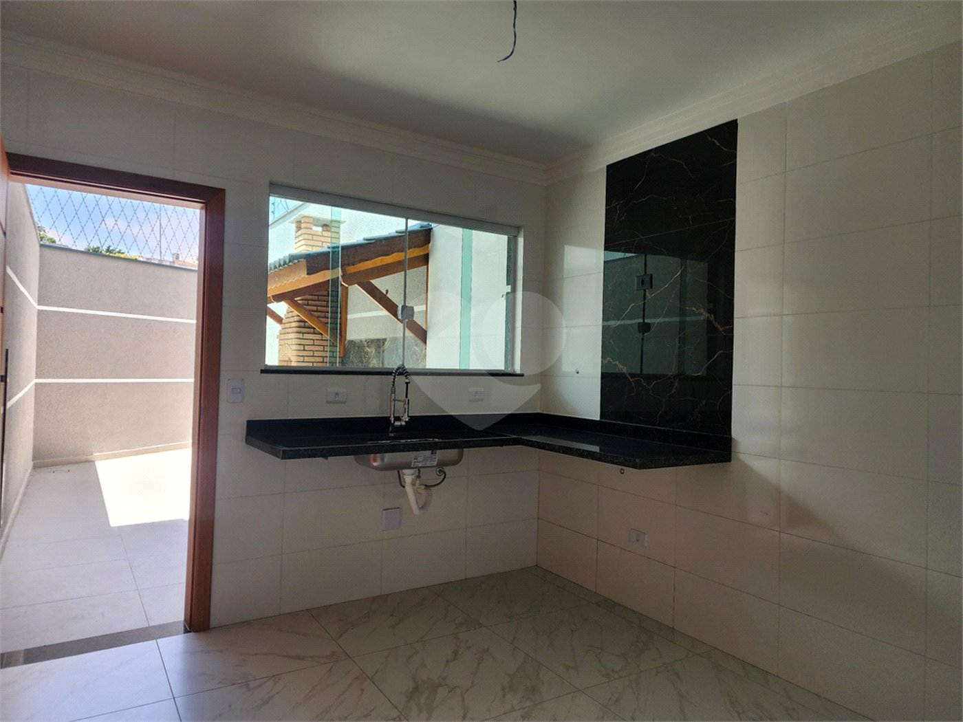 Sobrado à venda com 3 suítes em Vila Mazzei, São Paulo, SP