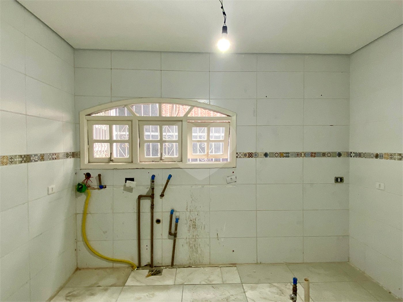 Casa à venda com 3 quartos, sendo 2 suítes, em Vila Progredior, São Paulo, SP
