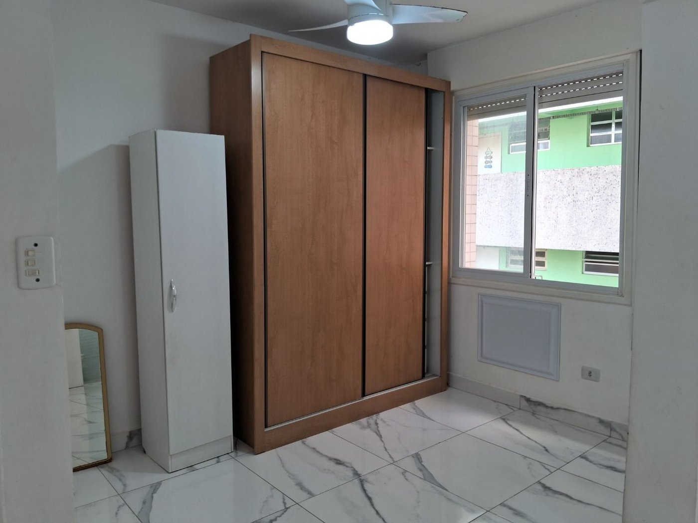 Apartamento com 2 dormitórios à venda, 95 m² por R$ 830.000,00 - Ponta da Praia - Santos/SP
