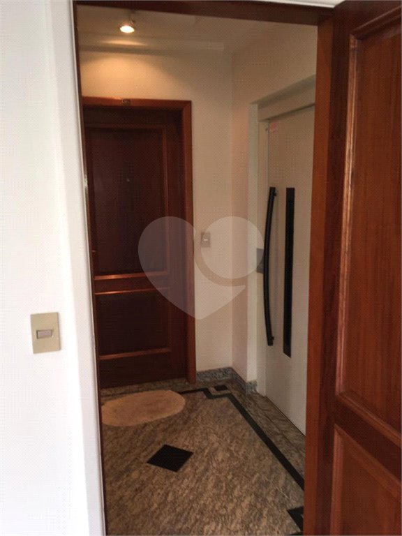 Apartamento à venda com 4 quartos, sendo 2 suítes,  em Vila Andrade, São Paulo, SP