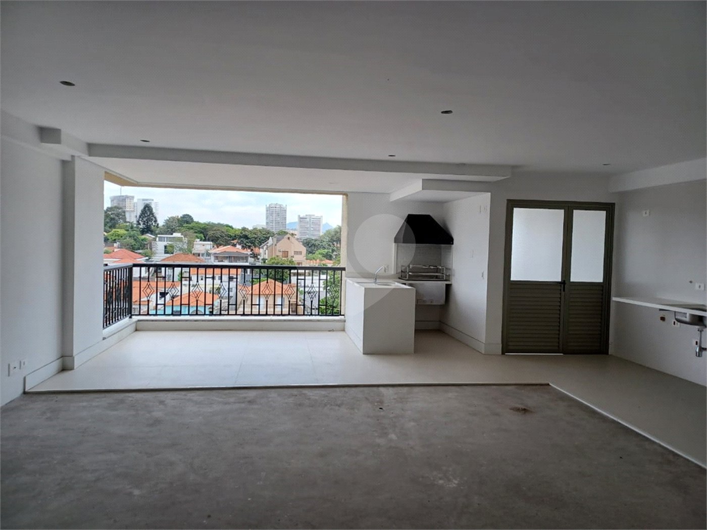 Cobertura à venda com 3 quartos, sendo 2 suítes,  em Lapa, São Paulo, SP