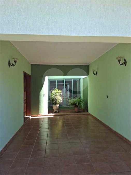 Casa Térrea à venda ou para alugar com 3 quartos, sendo 1 suíte, em Vila Sfeir, Indaiatuba, SP