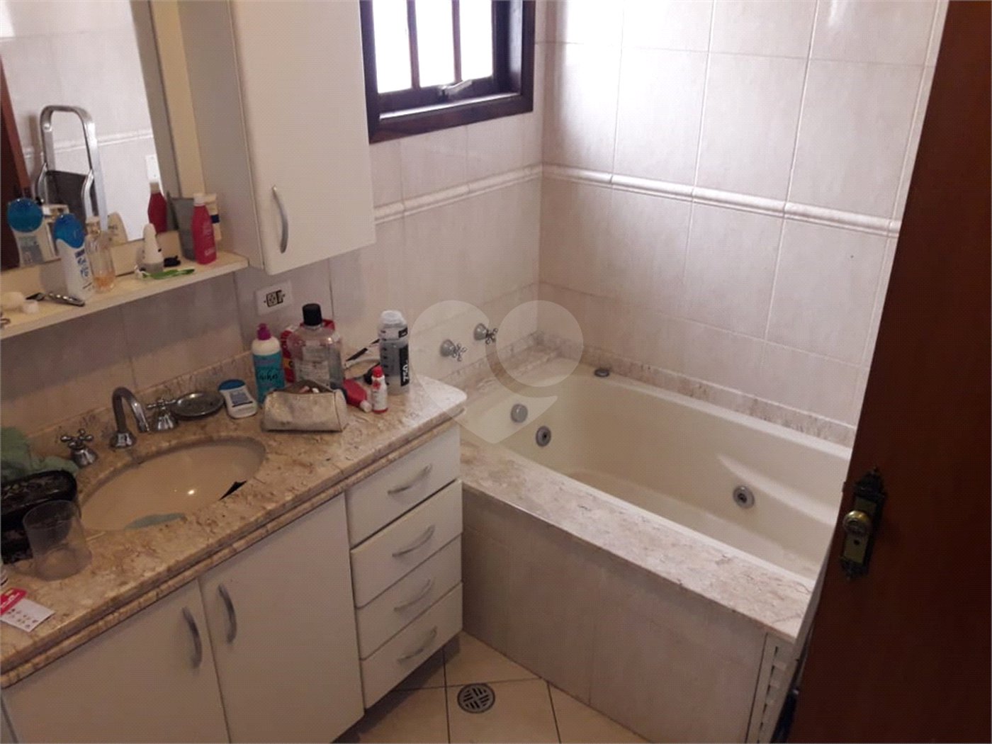 Sobrado à venda com 3 suítes em Vila Guilherme, São Paulo, SP