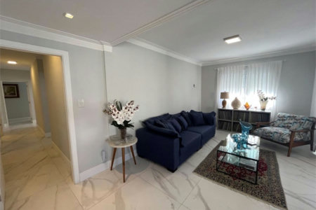 Apartamento Residencial à venda, Gonzaga, Santos - AP0199.