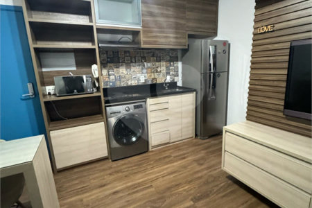 Apartamento à venda com 1 quarto em Santo Amaro, São Paulo, SP