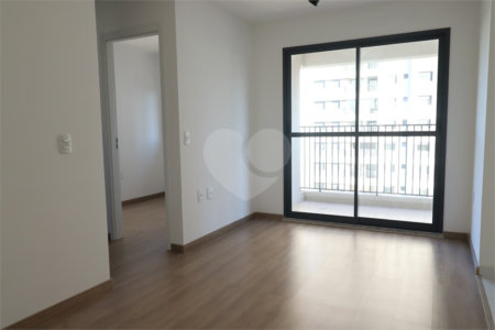 Apartamento à venda com 3 quartos, sendo 1 suíte, em Vila Anastácio, São Paulo, SP