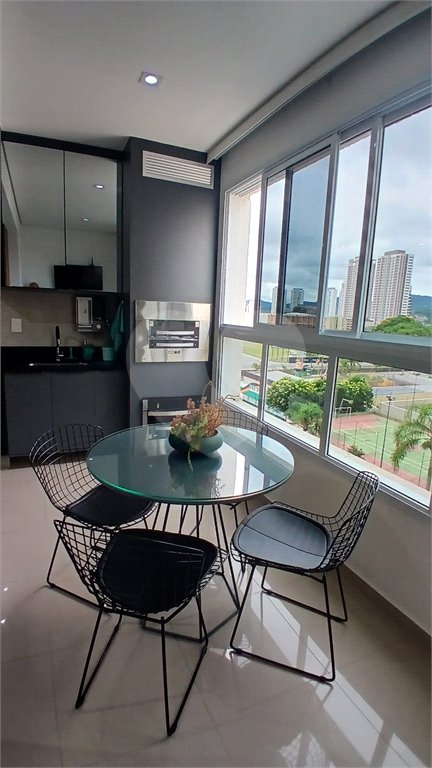Apartamento à venda com 1 quarto em Loteamento Mogilar, Mogi das Cruzes, SP