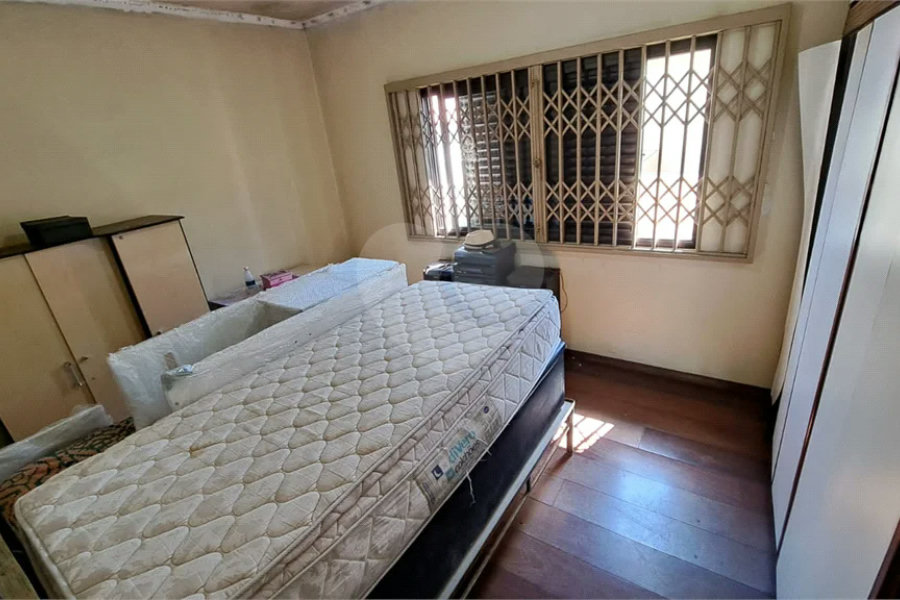Sobrado à venda com 5 quartos, sendo 1 suíte, em Tremembé, São Paulo, SP