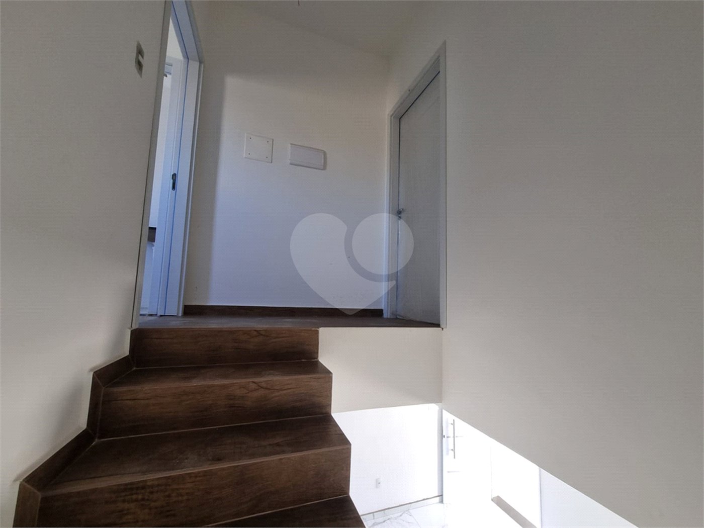 Casa à venda com 2 suítes no condomínio Residencial Américo Figueiredo, Sorocaba - SP