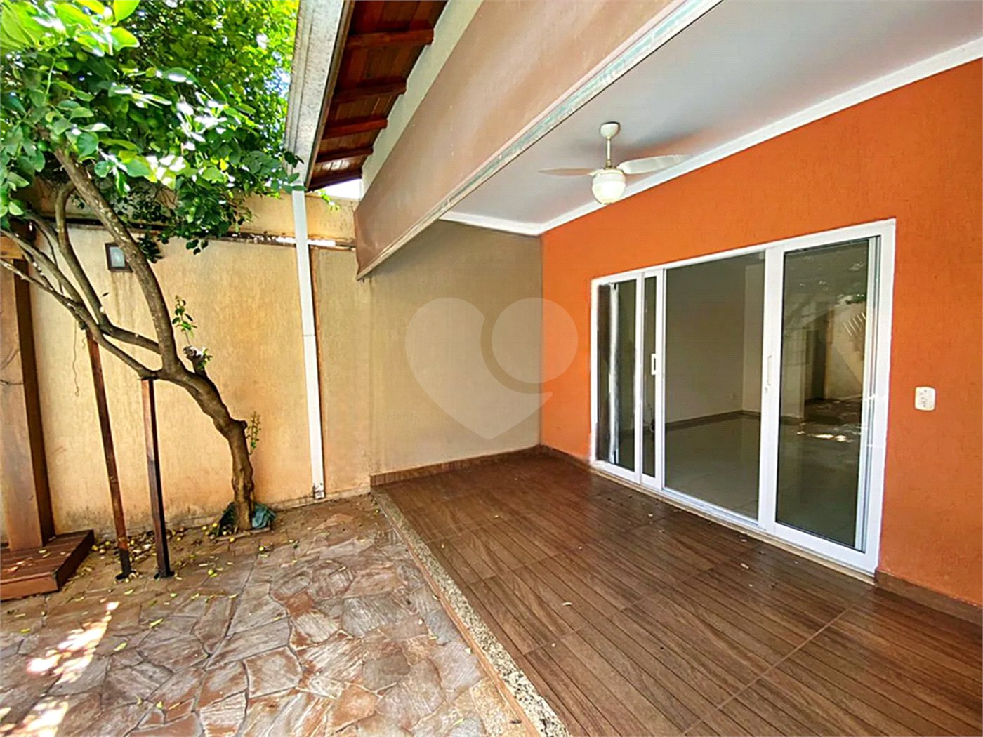 Casa à venda ou para alugar com 4 suítes no condomínio San Marco I, Ribeirão Preto - SP