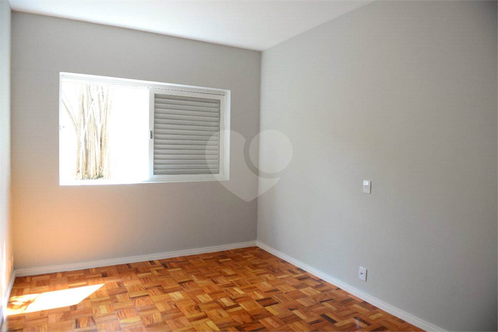 Casa térrea em Araraquara/SP.