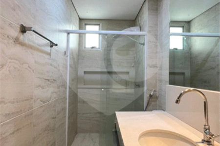Apartamento à venda com 3 quartos, sendo 1 suíte, no Centro-norte, Cuiabá, MT