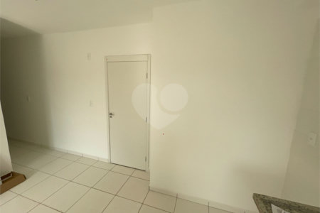 Apartamento para venda ou locação no Condomínio Residencial Vila das Flores