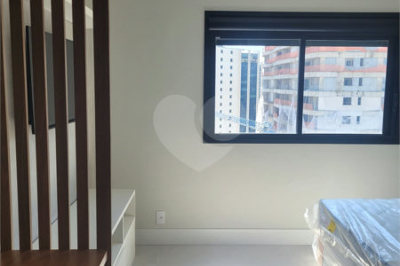 Studio à venda com 1 quarto em Vila Olímpia, São Paulo, SP