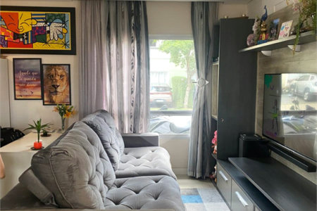 Casa à venda com 3 quartos, sendo 1 suíte,  no condomínio Vida Verde 1, Suzano - SP