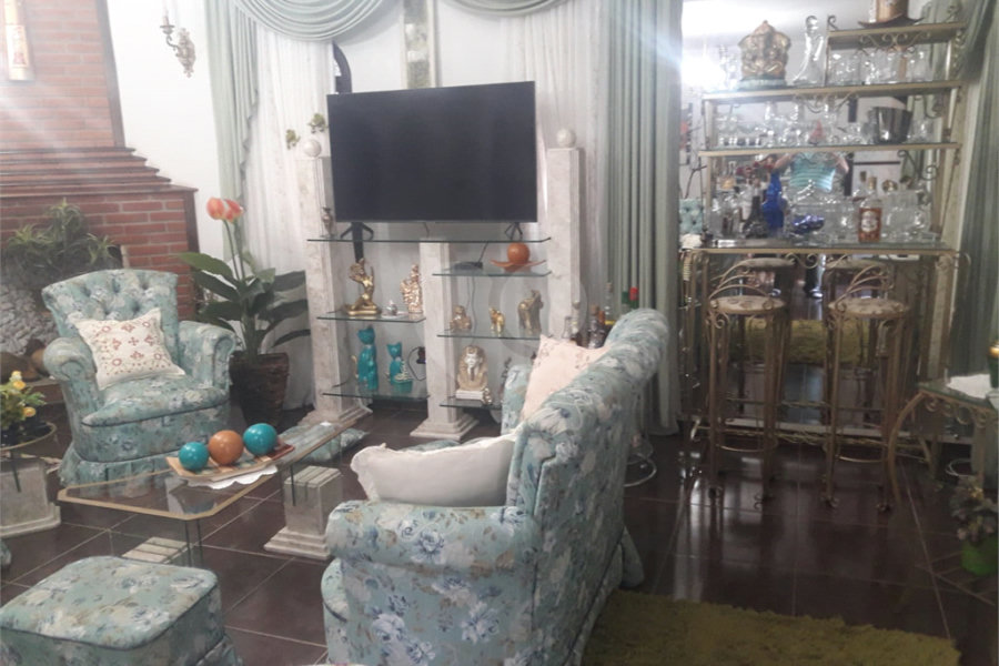 Casa Térrea à venda com 3 quartos, sendo 1 suíte, em Serra da Cantareira, Mairiporã, SP