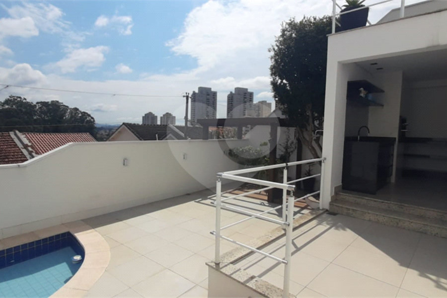 Sobrado à venda com 4 quartos, sendo 2 suítes, em Barro Branco (zona Norte), São Paulo, SP