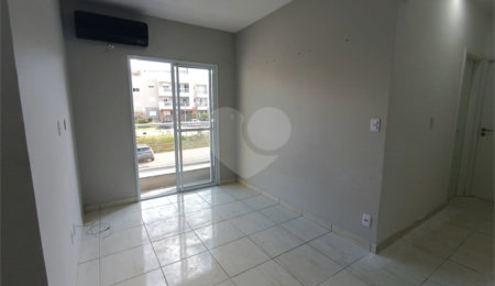 Apartamento à venda com 2 quartos, sendo 1 suíte,  em Bairro do Cambará, São Roque, SP