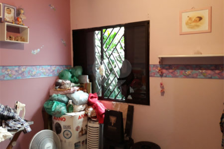 Sobrado à venda com 3 quartos, sendo 1 suíte,  em Jardim Oriental, São Paulo, SP