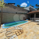 Casa à venda com 3 suítes no condomínio Bosque de Grevilea, Vinhedo - SP