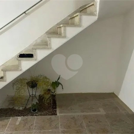 Sobrado à venda com 3 quartos em Jardim Arpoador, São Paulo, SP