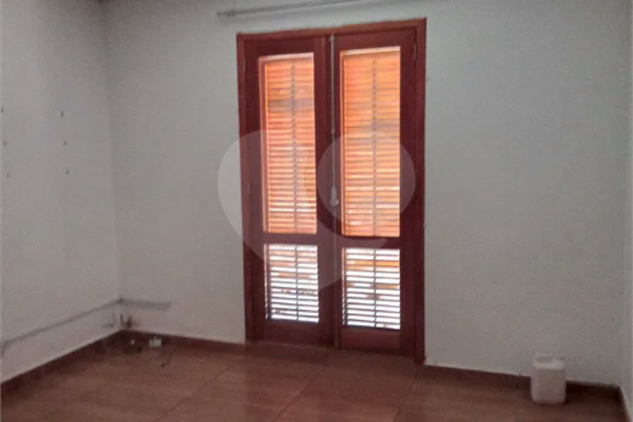 Sobrado à venda com 2 quartos em Tremembé, São Paulo, SP