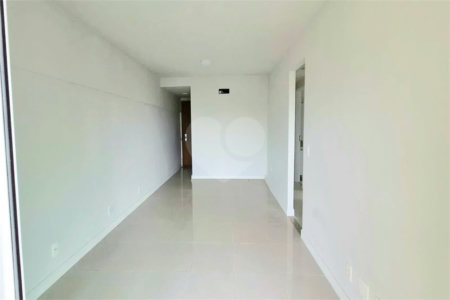 Apartamento à venda com 3 quartos, sendo 1 suíte, em Tijuca, Rio de Janeiro, RJ