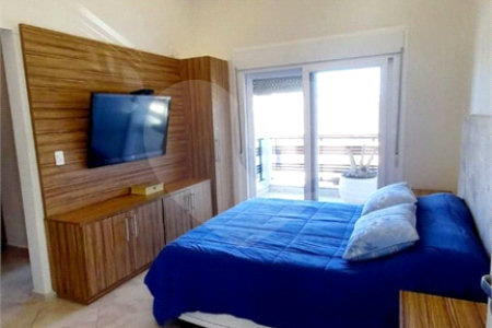 Casa à venda com 3 suítes no condomínio Residencial Parque Arco-íris, Atibaia - SP