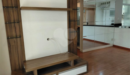 Apartamento à venda com 3 quartos, sendo 1 suíte,  em Lapa, São Paulo, SP