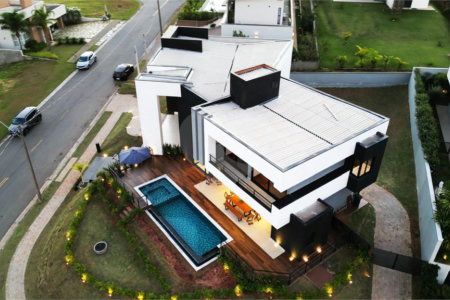 Casa à venda com 4 suítes em Monte Alegre, Vinhedo, SP