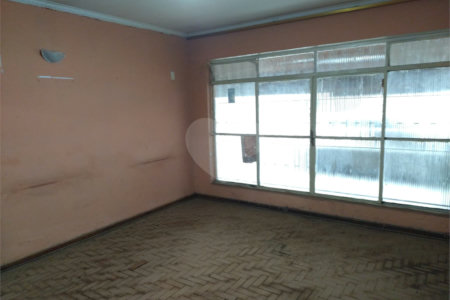 Casa Térrea à venda com 3 quartos em Vila Mariza Mazzei, São Paulo, SP