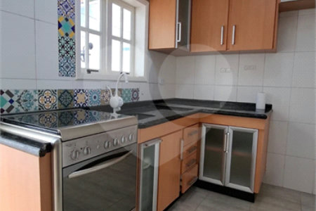 Casa à venda com 2 suítes no condomínio Village Palmas, São Paulo - SP