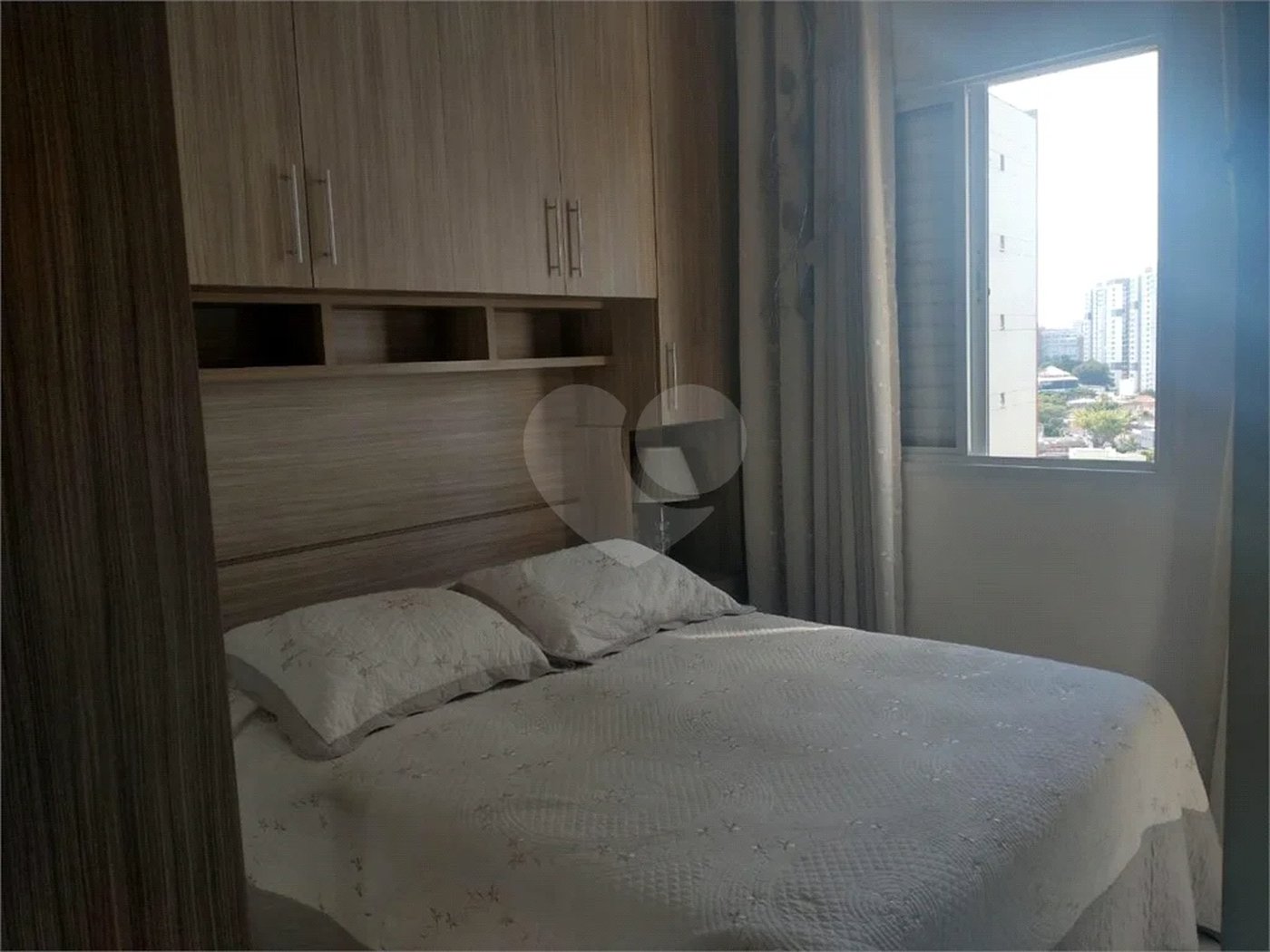 Apto no Cambuci de 55m2, com 2 dorms, 2 banheiros, 1 suíte, 1 vaga. Estuda permuta.