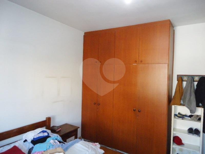 Sobrado à venda com 3 quartos em Jardim Peri, São Paulo, SP