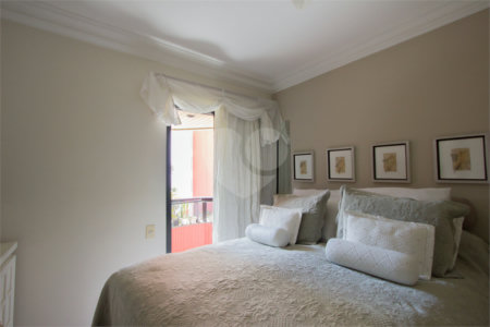 Apartamento à venda com 3 quartos, sendo 1 suíte, em Vila Andrade, São Paulo, SP
