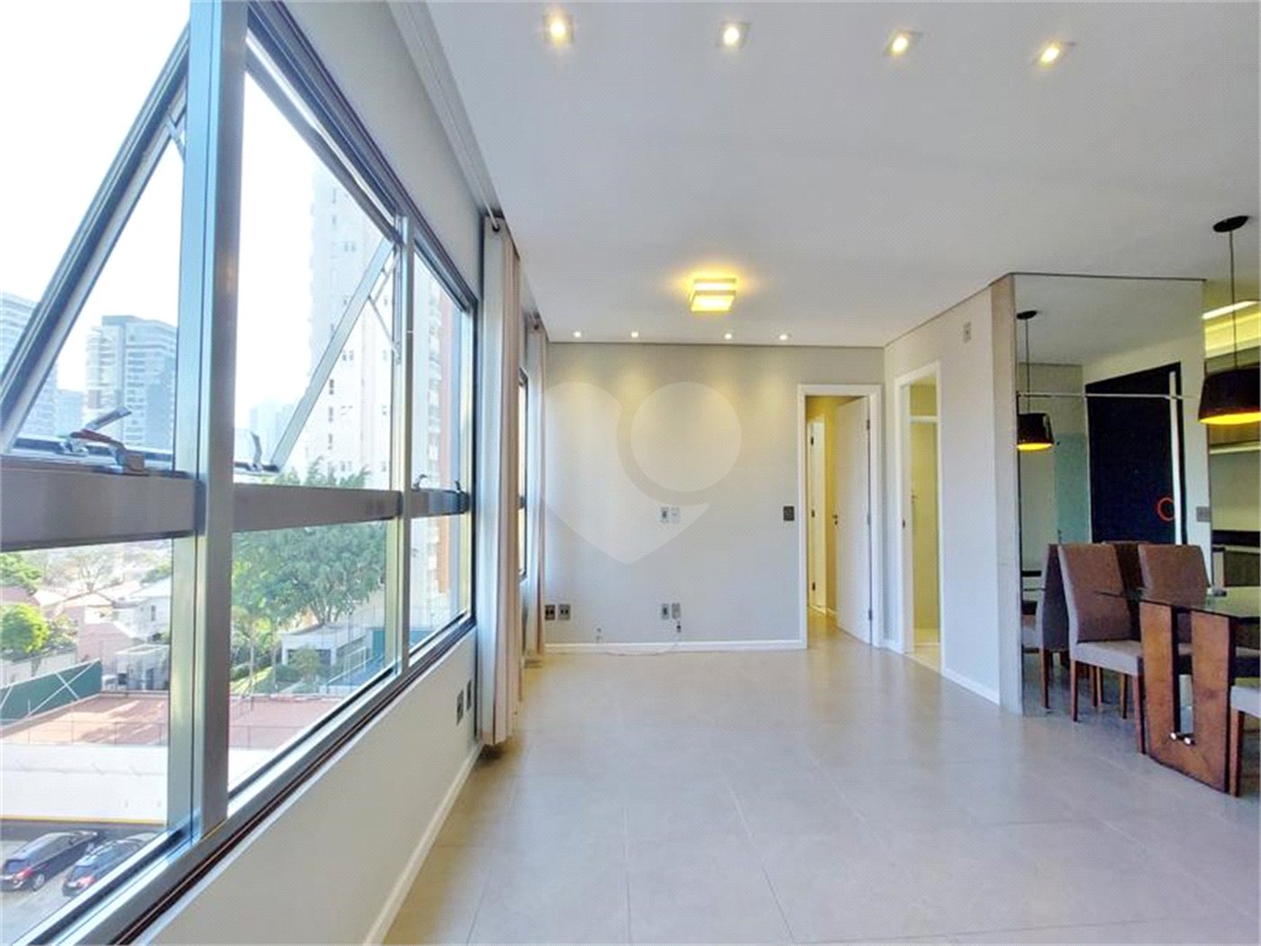 Apartamento à venda com 1 suíte em Jardim das Acácias, São Paulo, SP
