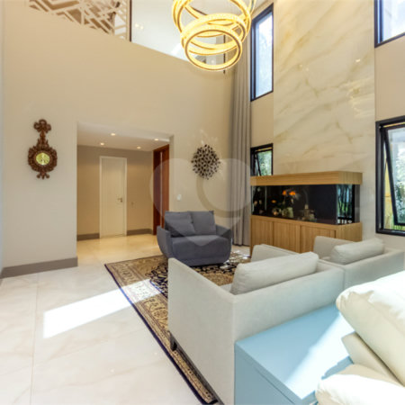 Casa à venda com 3 suítes no condomínio Reserva 8, São Paulo - SP