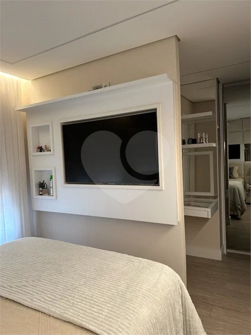 Apartamento de alto padrão com 108 m², 3 dormitórios, 1 suíte, varanda gourmet, planejados, lazer completo e próximo ao Metrô Alto do Ipiranga.