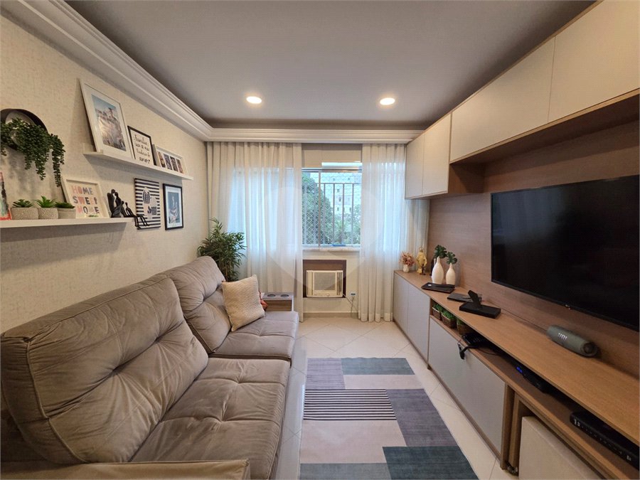 Apartamento à venda com 3 quartos, sendo 1 suíte, em Tijuca, Rio de Janeiro, RJ