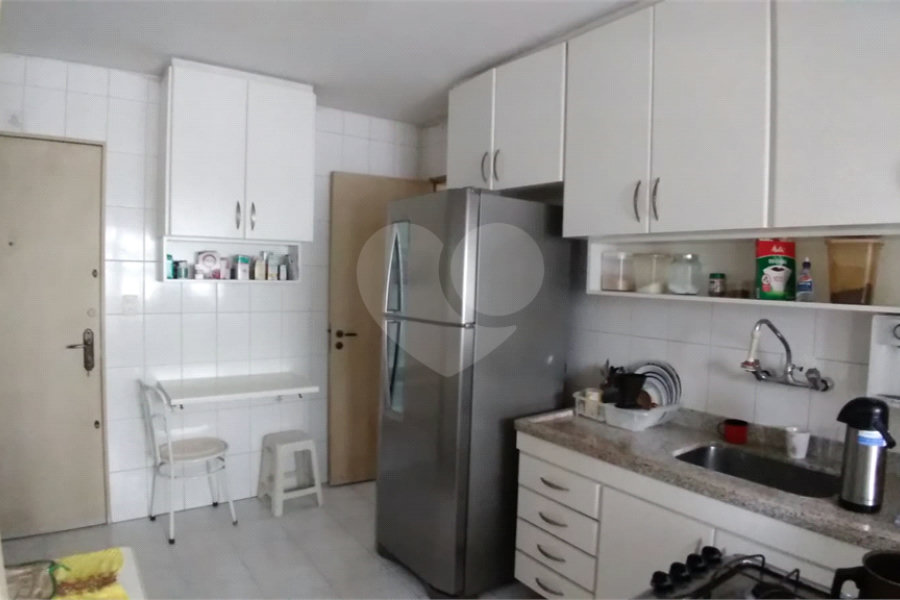 Apartamento à venda com 3 quartos, sendo 1 suíte, em Pinheiros, São Paulo, SP