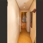 Apartamento à venda na Vila Mariana, 63 m², 2 dormitórios sendo 1 suíte, sacada, 2 vagas