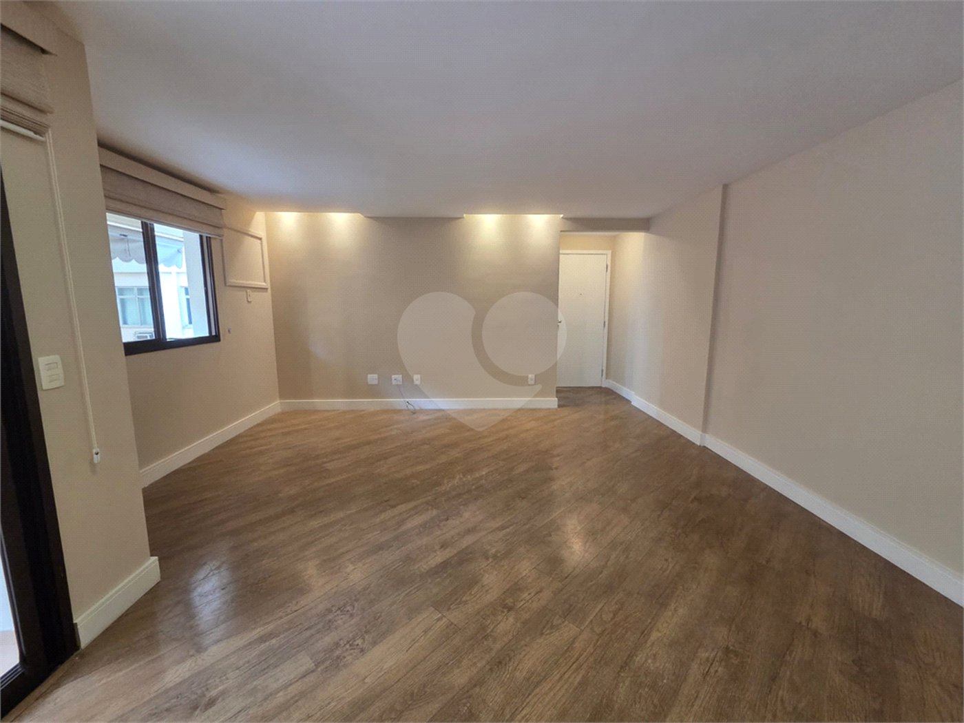 Apartamento à venda com 3 quartos, sendo 1 suíte,  em Tijuca, Rio de Janeiro, RJ
