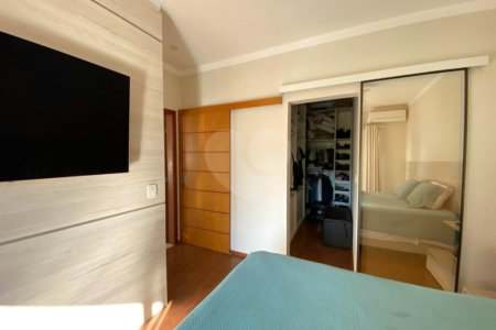 Casa à venda com 3 quartos, sendo 1 suíte, em Itu Novo Centro, Itu, SP