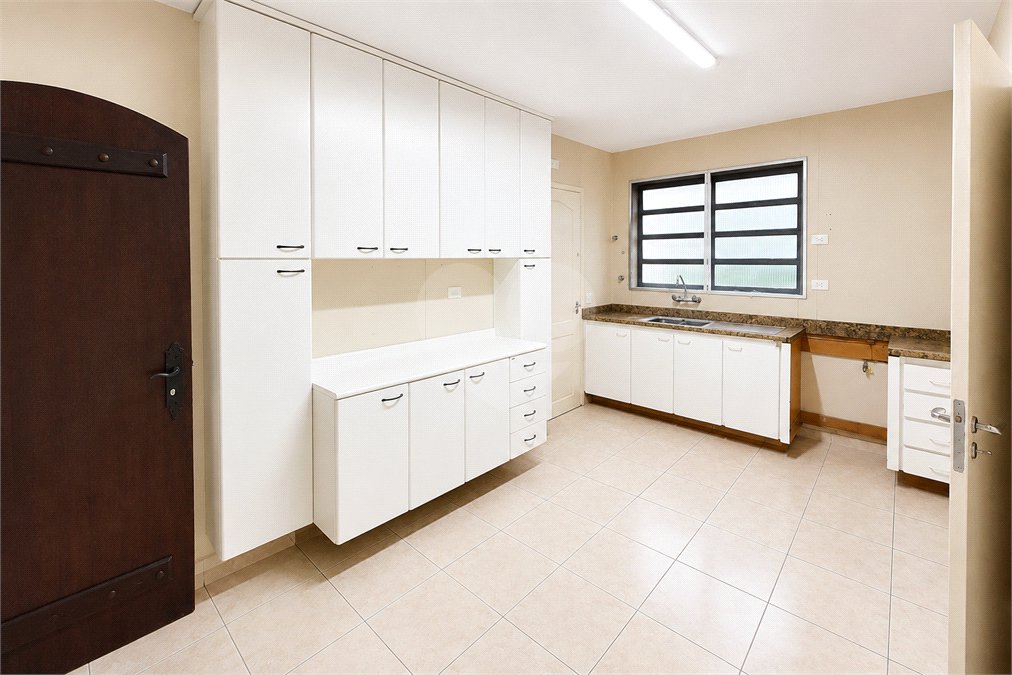 Apartamento à venda ou para alugar com 3 quartos, sendo 1 suíte,  em Granja Julieta, São Paulo, SP