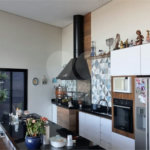 Casa à venda com 4 suítes no condomínio Osato, Atibaia - SP