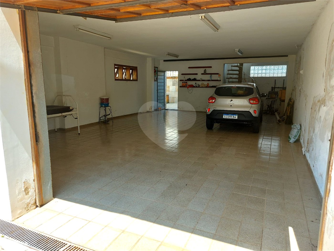 Sobrado à venda com 5 quartos, sendo 4 suítes, em Santa Rosa, Vinhedo, SP