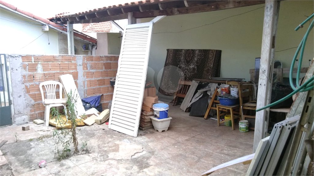 Casa térrea para venda.