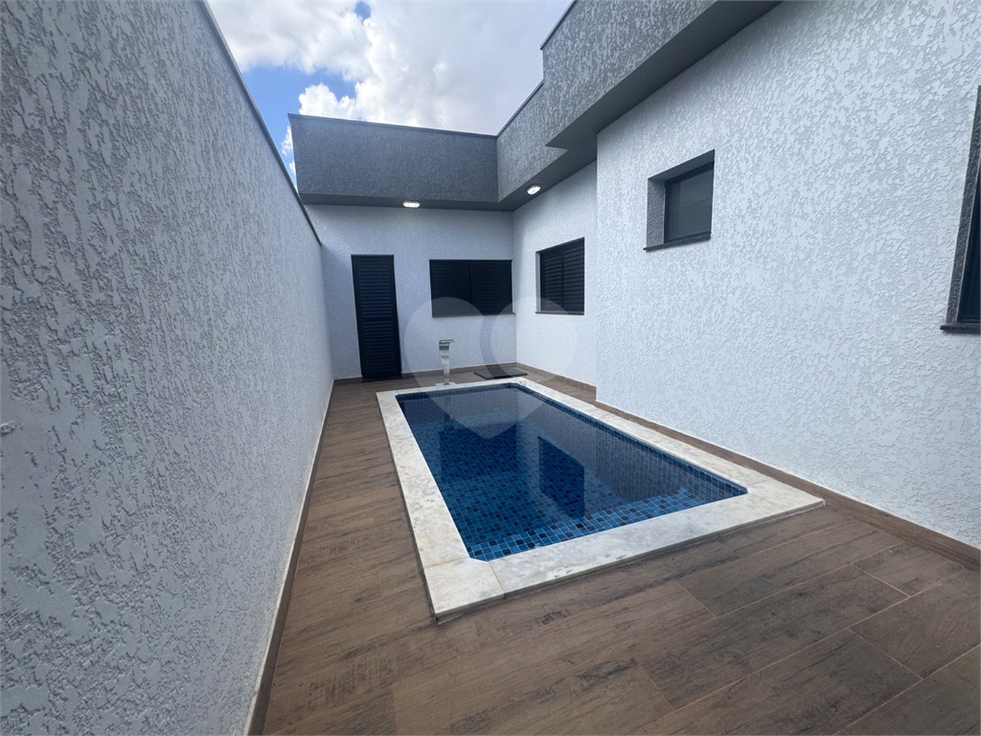 Casa à venda com 3 suítes no condomínio Residencial Villagio Wanel, Sorocaba - SP